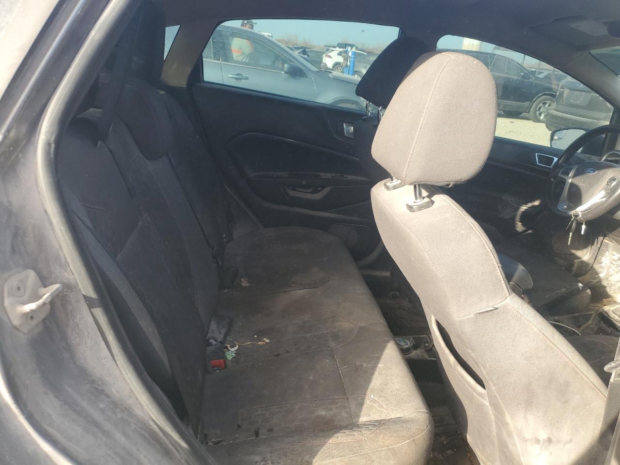 2014 Ford Fiesta Se VIN: 3FADP4EJ7EM220509 Lot: 92857705