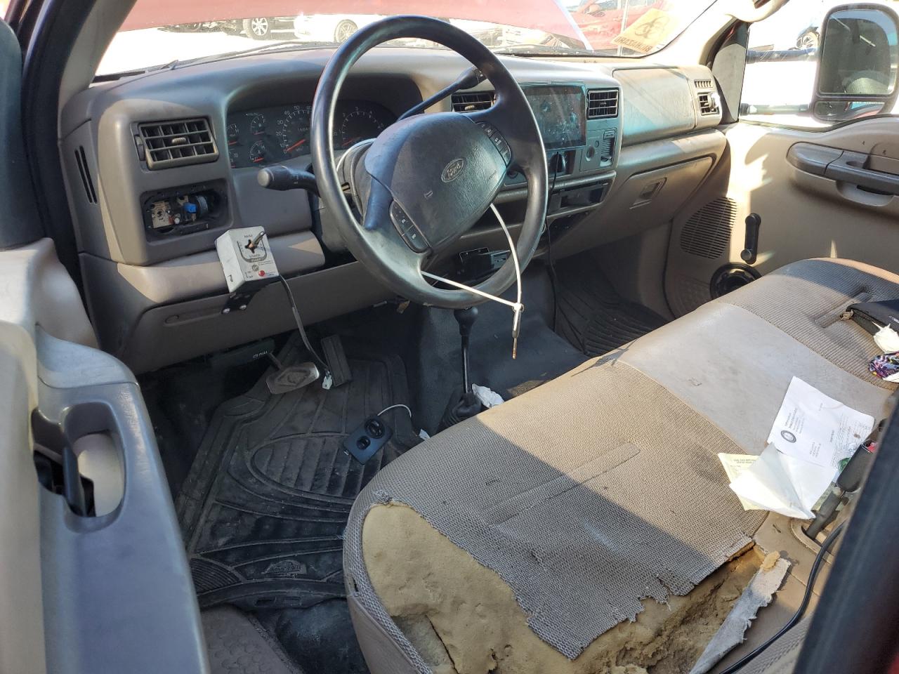 2000 Ford F250 Super Duty VIN: 1FTNX21L9YEB13935 Lot: 90220265