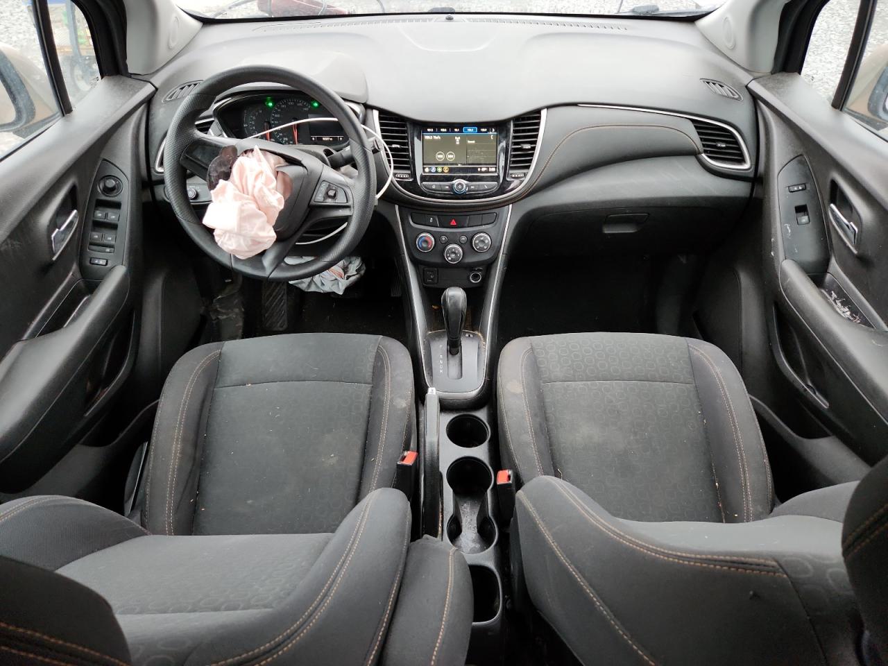 2018 Chevrolet Trax Ls VIN: 3GNCJNSB1JL158106 Lot: 92891685