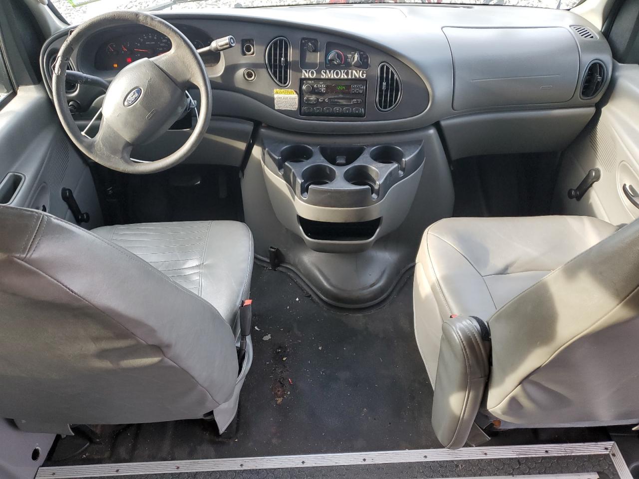 2006 Ford Econoline E250 Van VIN: 1FTNE24W56DA68541 Lot: 93600065