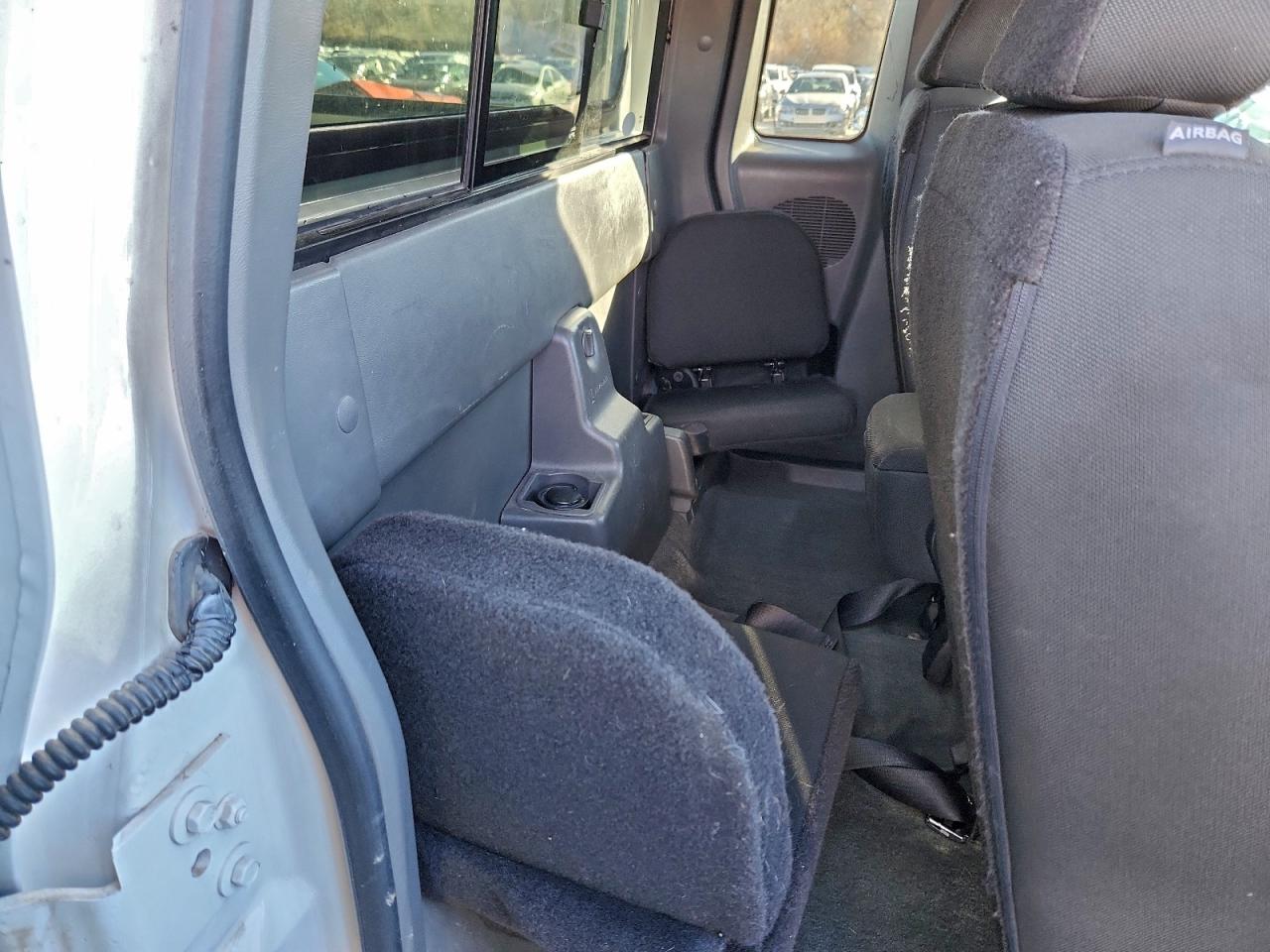 2011 Ford Ranger Super Cab VIN: 1FTLR4FE0BPA61713 Lot: 93750185