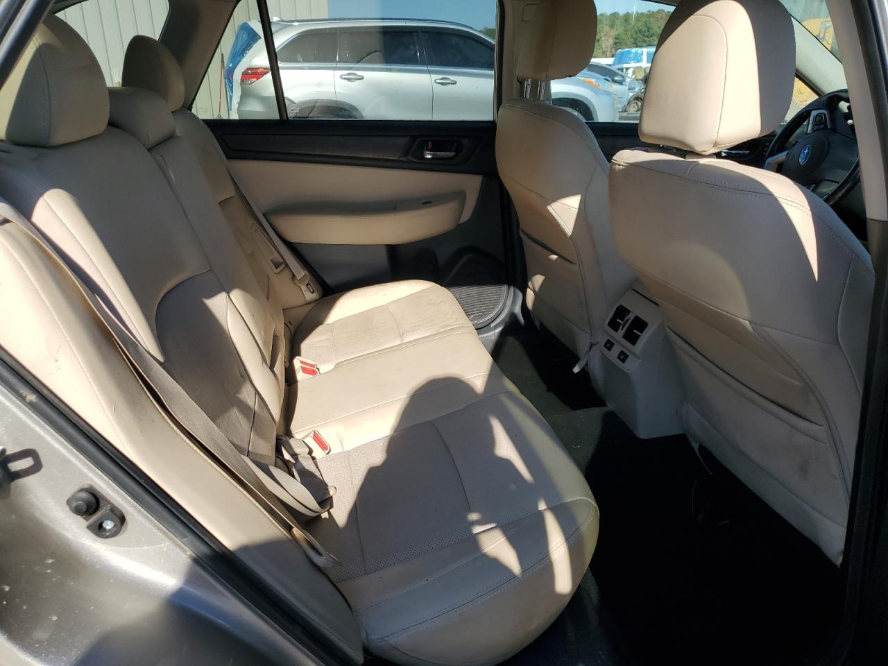 2015 Subaru Outback 2.5I Limited VIN: 4S4BSANC3F3354500 Lot: 91283735