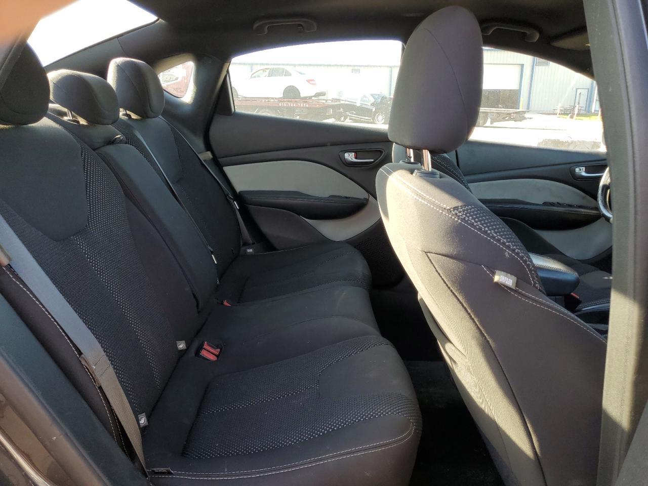 2015 Dodge Dart Sxt VIN: 1C3CDFBBXFD320516 Lot: 91654995