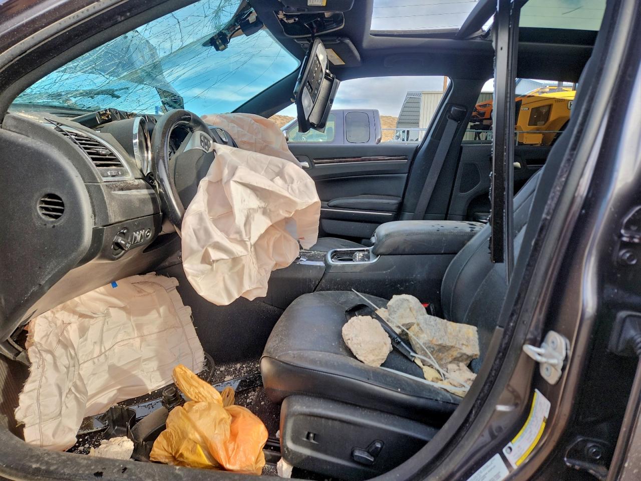 2014 Chrysler 300C VIN: 2C3CCAEG5EH103356 Lot: 94516135