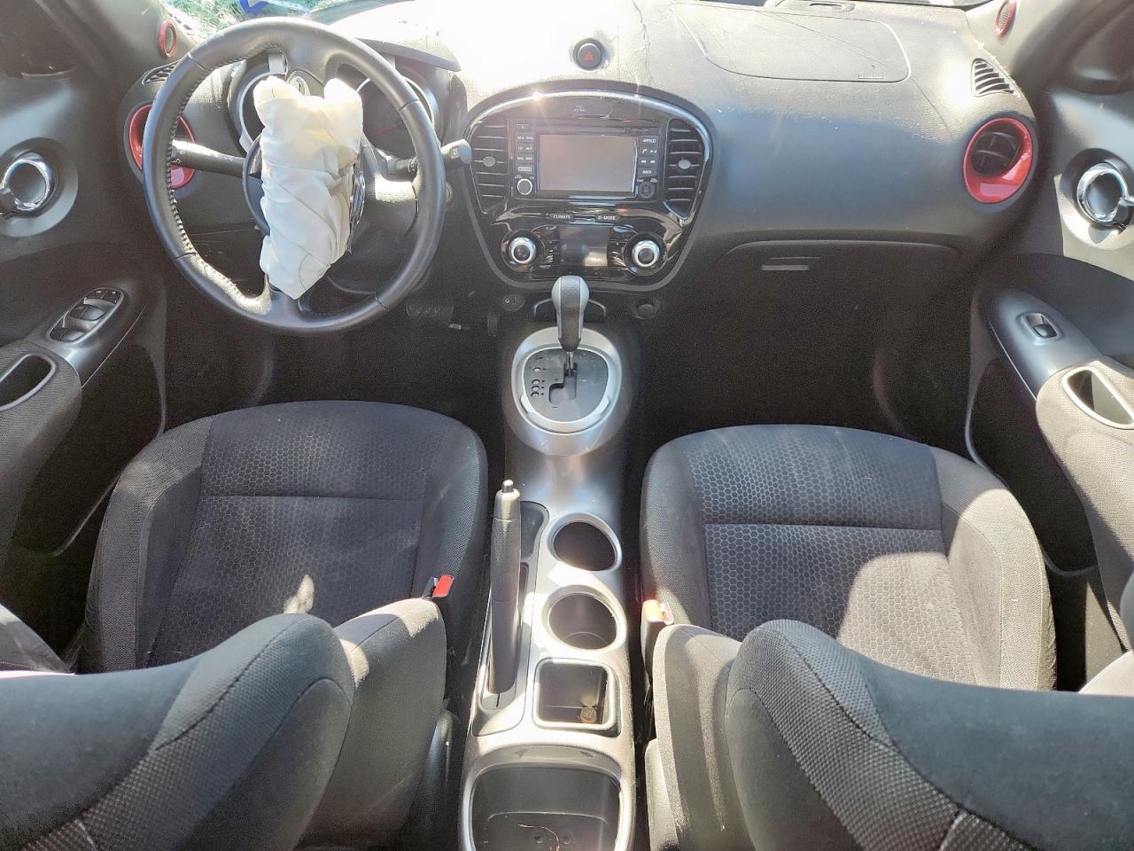 2015 Nissan Juke S VIN: JN8AF5MR7FT504002 Lot: 92434365