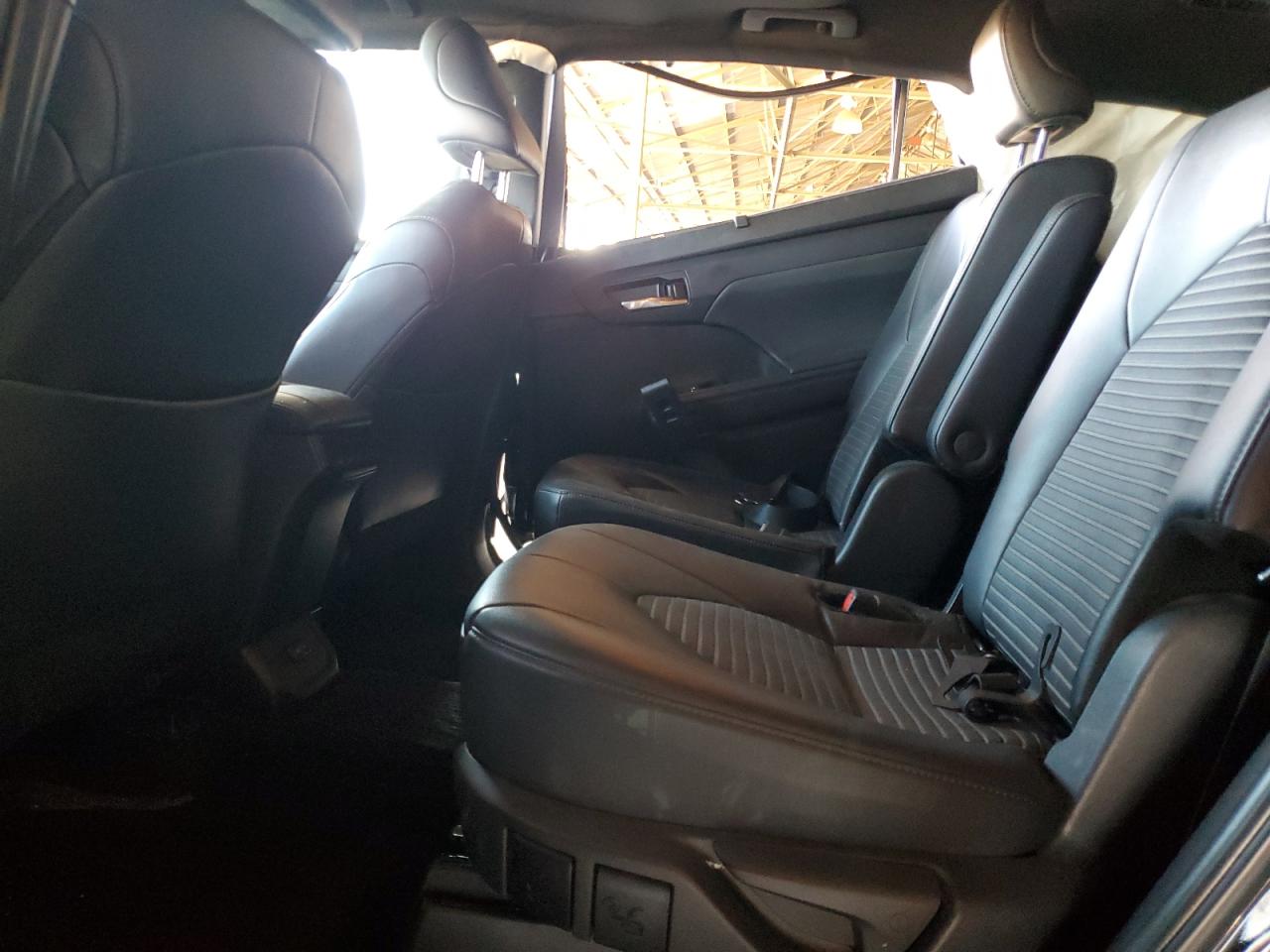 2024 Toyota Highlander Le VIN: 5TDKDRAH6RS531350 Lot: 91465485