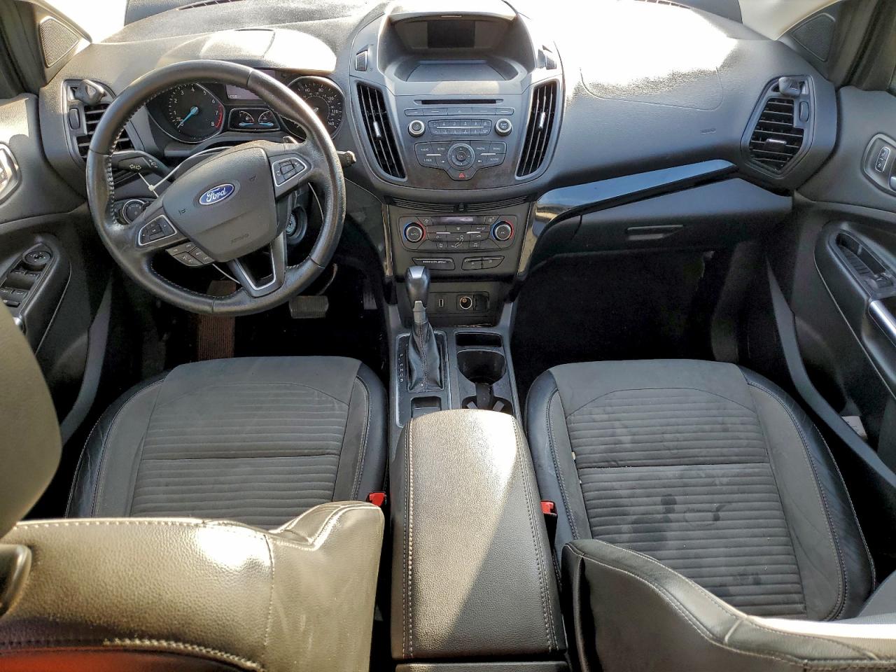 2017 Ford Escape Se VIN: 1FMCU0GDXHUD34191 Lot: 94144435