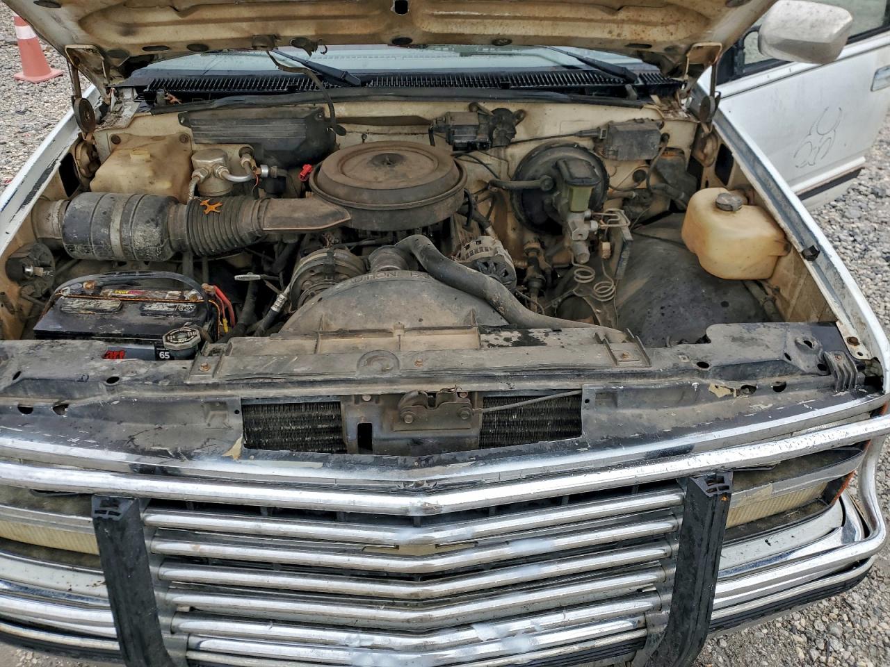 1988 Chevrolet Gmt-400 K1500 VIN: 1GCDK14K4JZ151000 Lot: 92737265