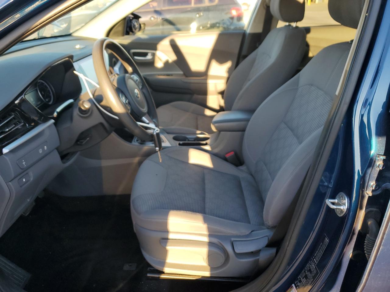 2020 Kia Niro Lx VIN: KNDCB3LC5L5397744 Lot: 91685265