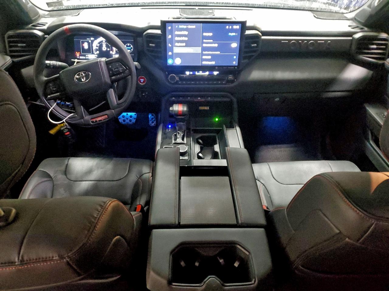 2024 Toyota Sequoia Sr5 VIN: 7SVAAABA6RX044074 Lot: 68927555