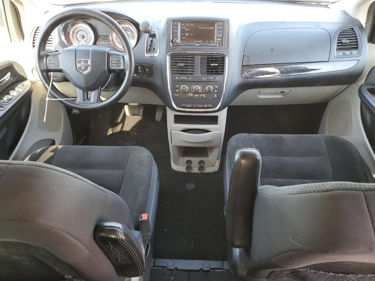 2018 Dodge Grand Caravan Se VIN: 2C4RDGBG2JR188333 Lot: 92009915