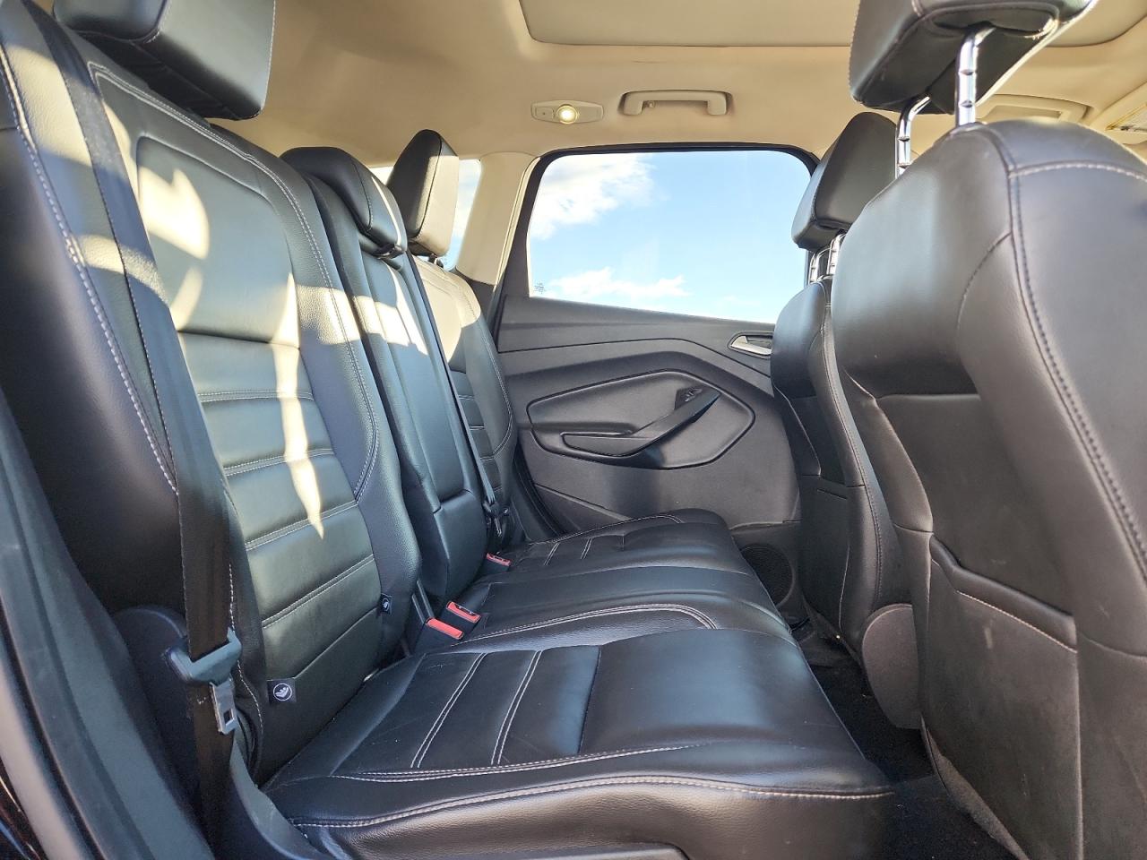 2017 Ford Escape Se VIN: 1FMCU9GD8HUB40005 Lot: 93667455