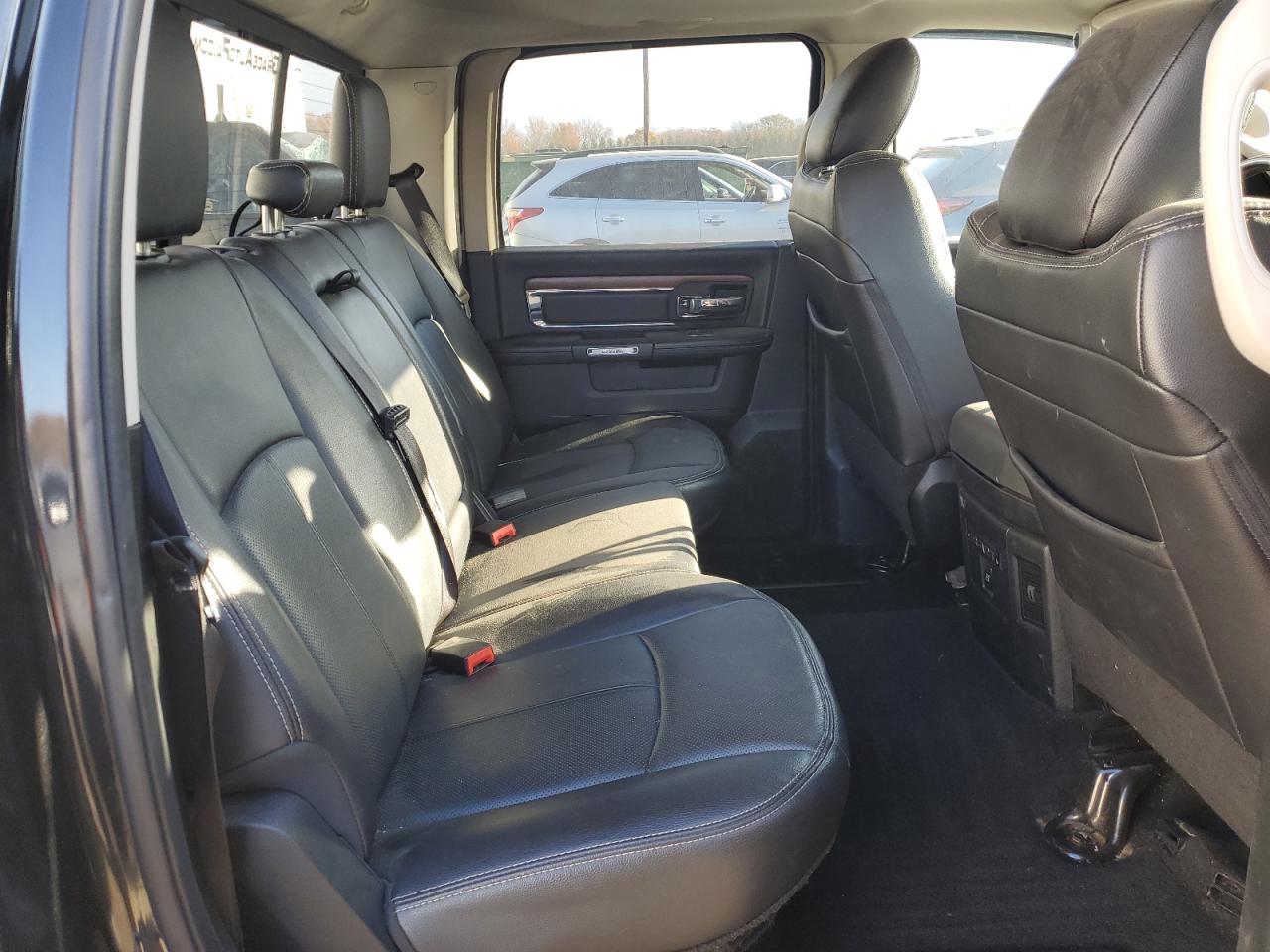 2018 Ram 1500 Laramie VIN: 1C6RR7NM0JS228546 Lot: 91438175