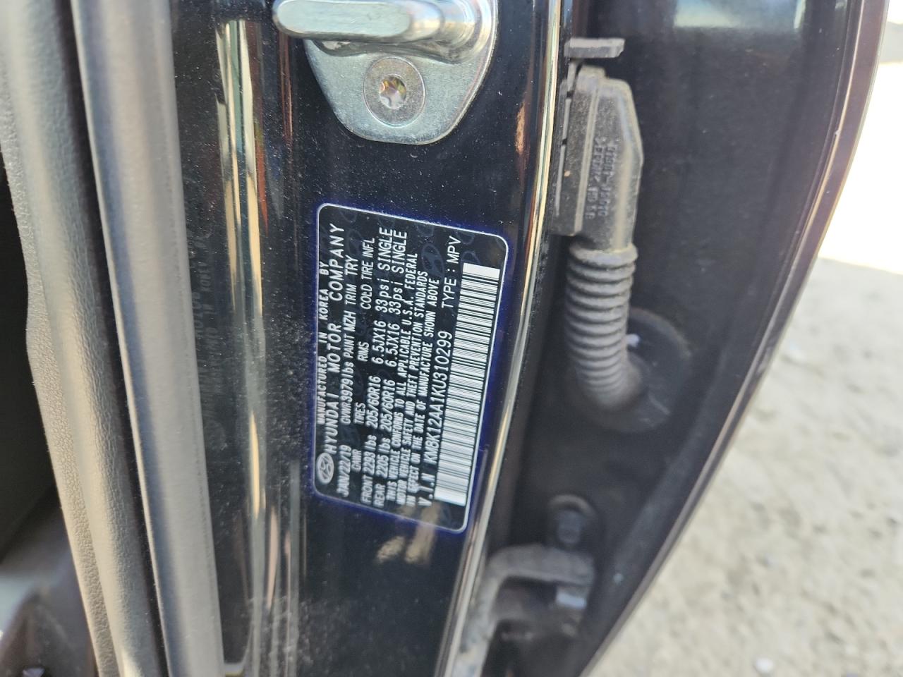 2019 Hyundai Kona Se VIN: KM8K12AA1KU310299 Lot: 92365435