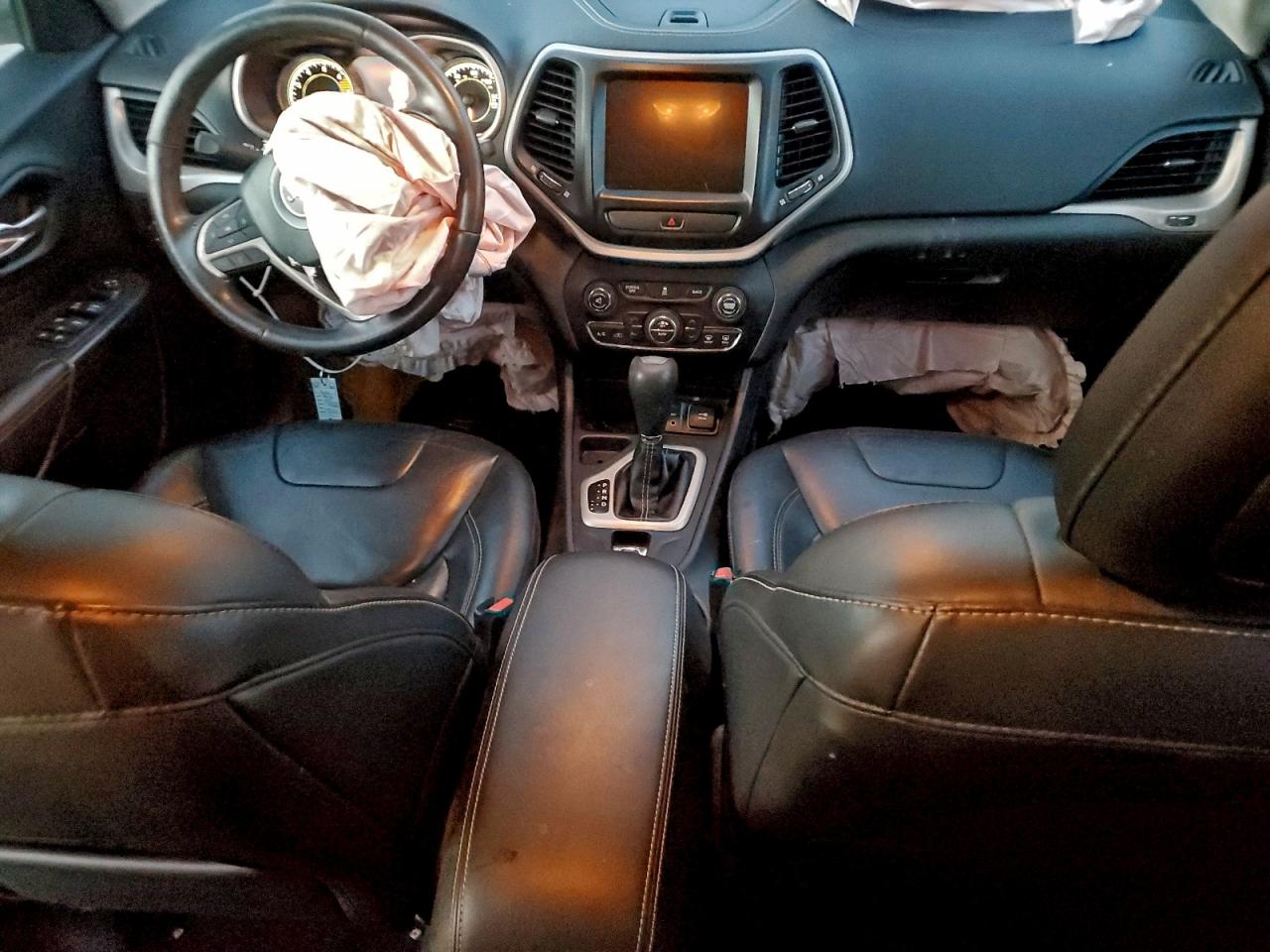 2016 Jeep Cherokee Limited VIN: 1C4PJLDB1GW200529 Lot: 94103075