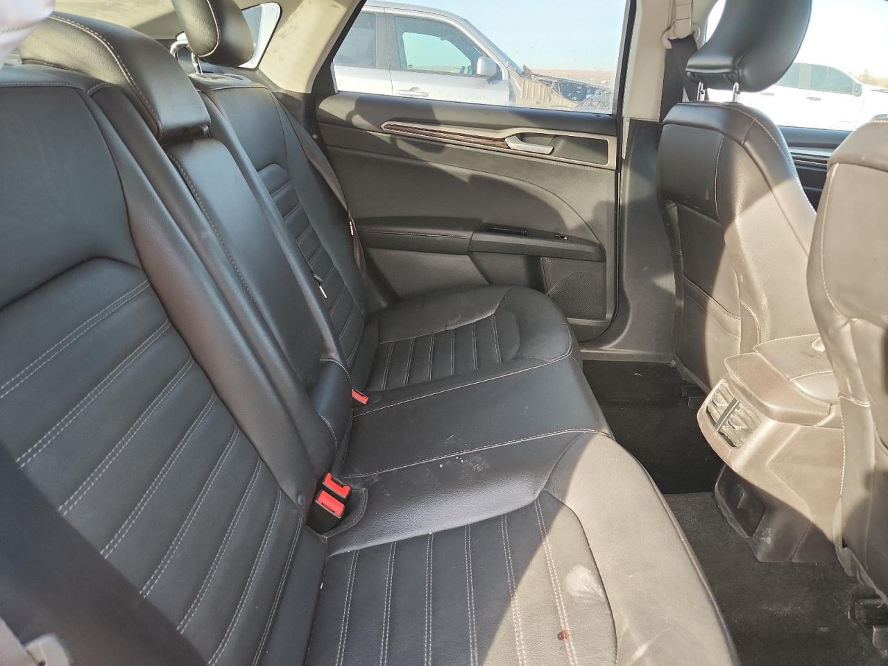 2016 Ford Fusion Se VIN: 3FA6P0T9XGR125300 Lot: 92035775