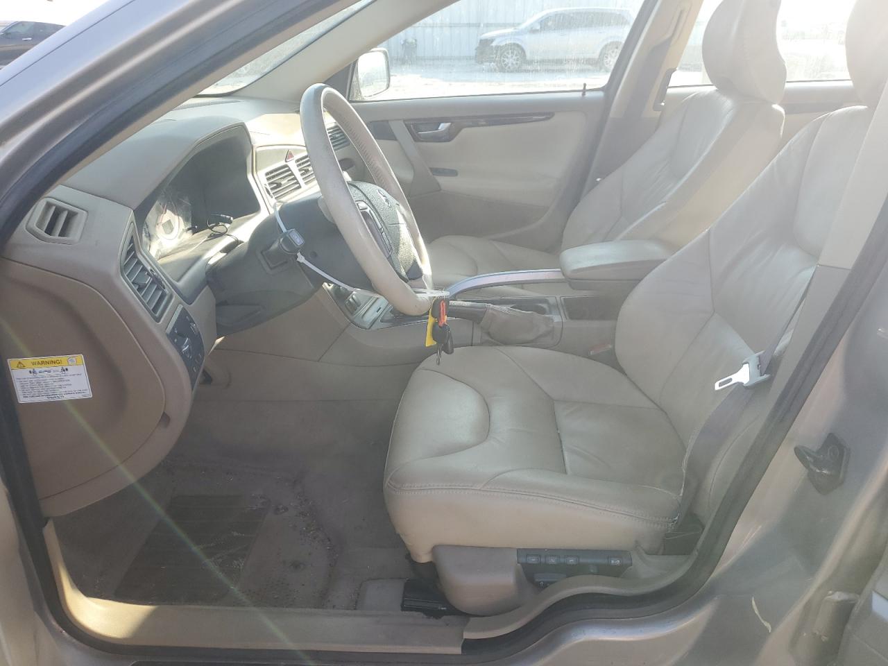 2001 Volvo V70 Xc VIN: YV1SZ58D611014137 Lot: 93623455