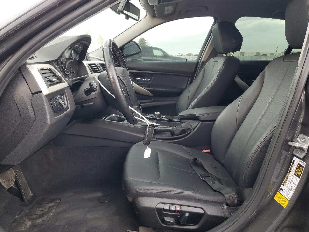 2015 BMW 320 I VIN: WBA3B1C5XFK139664 Lot: 93079225