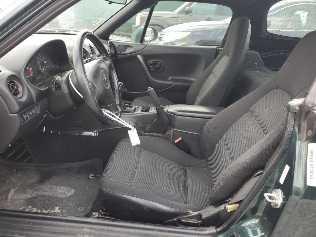 2000 Mazda Mx-5 Miata Base VIN: JM1NB3538Y0142340 Lot: 92990775