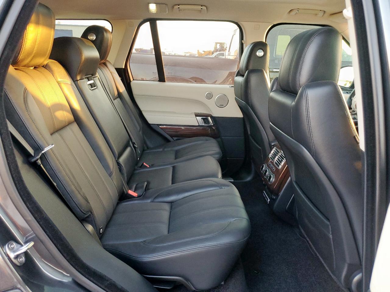 2016 Land Rover Range Rover Supercharged VIN: SALGS2EF0GA277570 Lot: 93259125