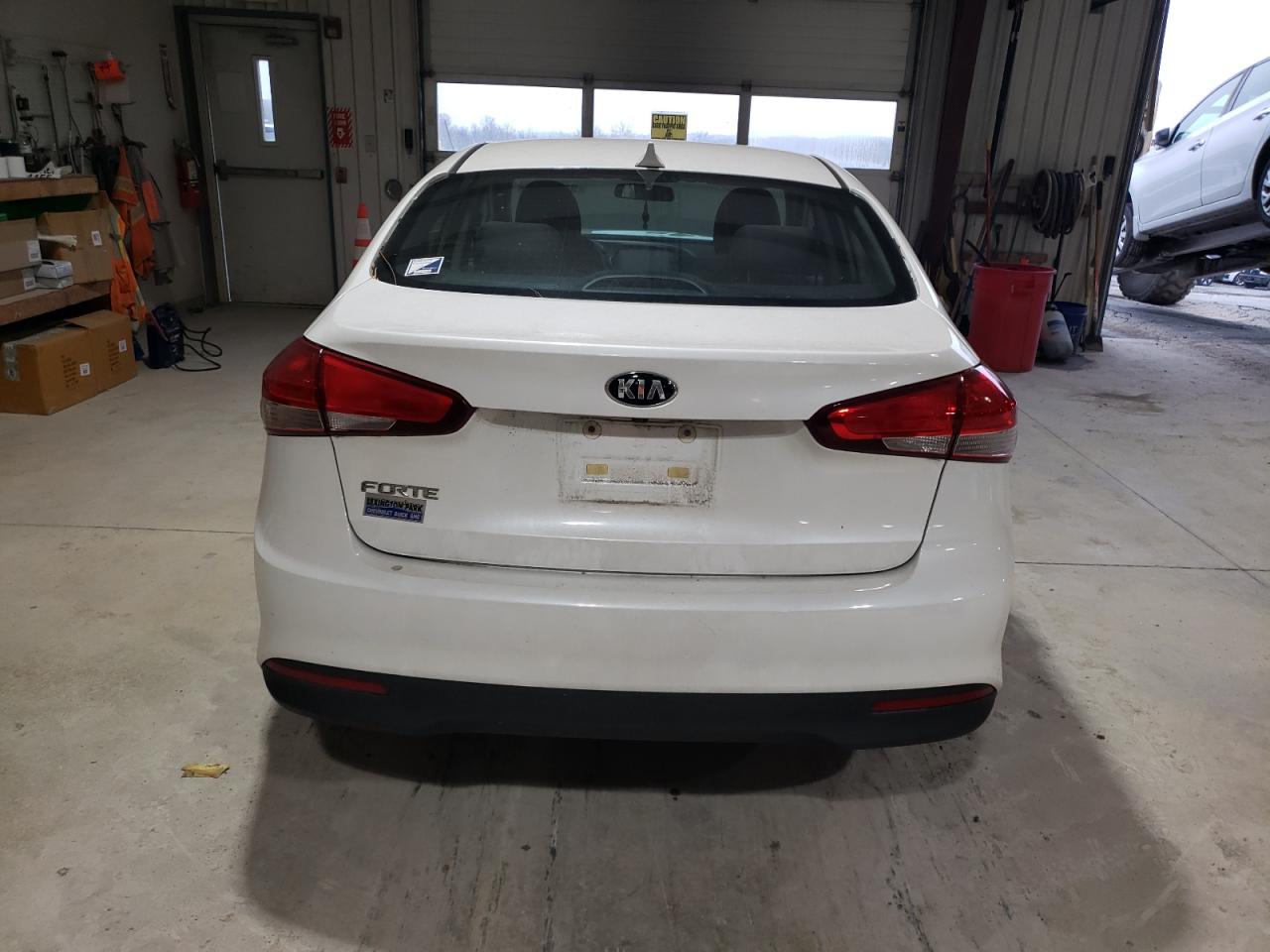 2017 Kia Forte Lx VIN: 3KPFL4A72HE029426 Lot: 93258925