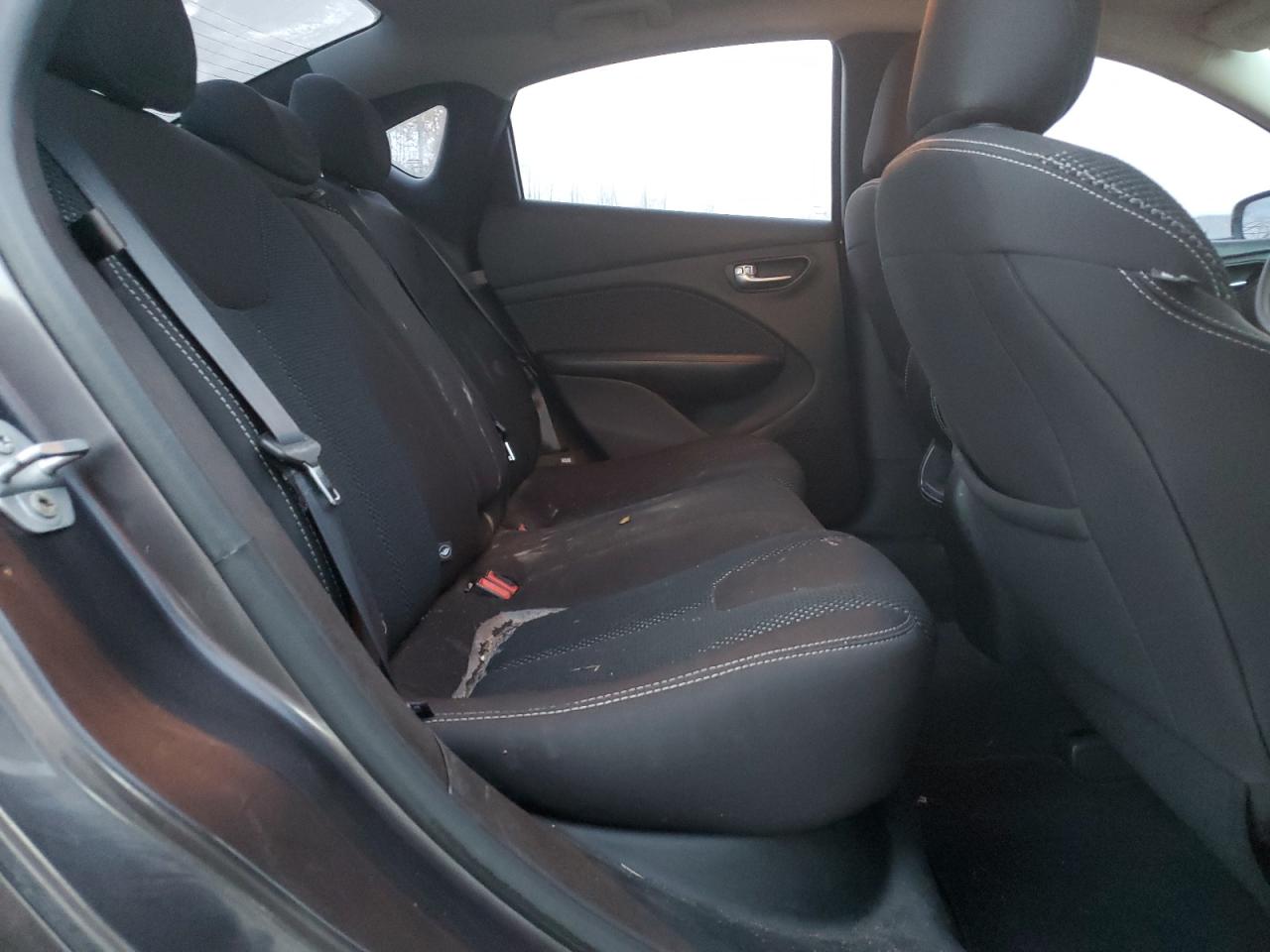 2015 Dodge Dart Sxt VIN: 1C3CDFBB4FD420630 Lot: 92782385