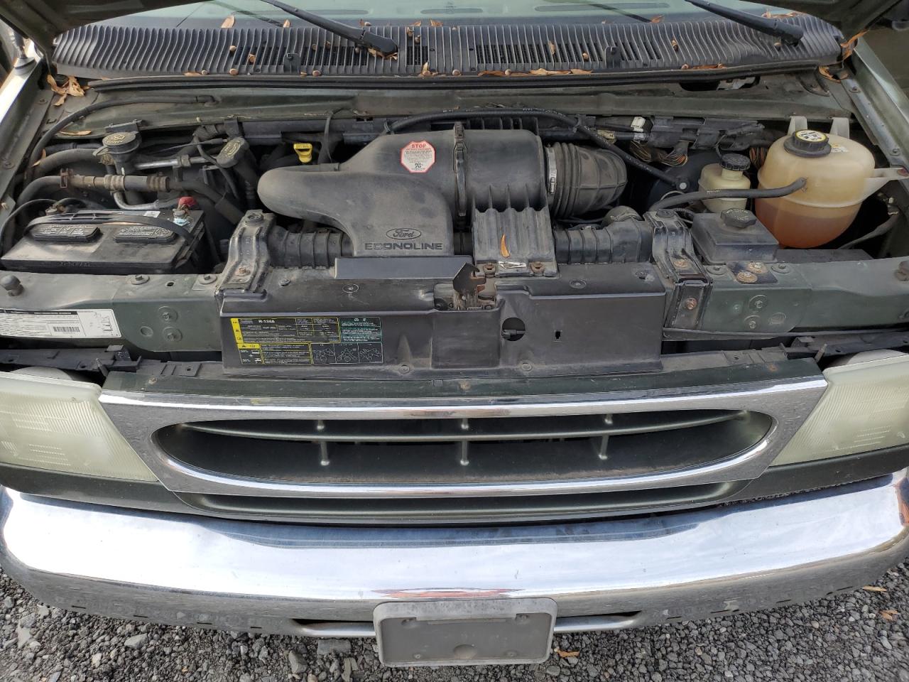2002 Ford Econoline E150 Wagon VIN: 1FMRE11L92HB60191 Lot: 92072405