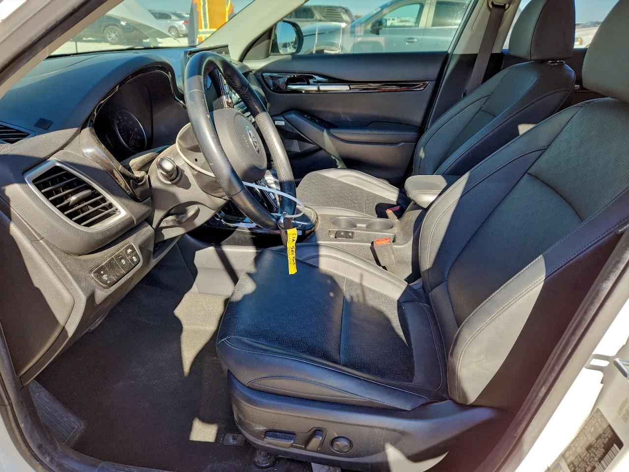 2021 Kia Seltos Sx VIN: KNDETCA27M7197275 Lot: 94424125