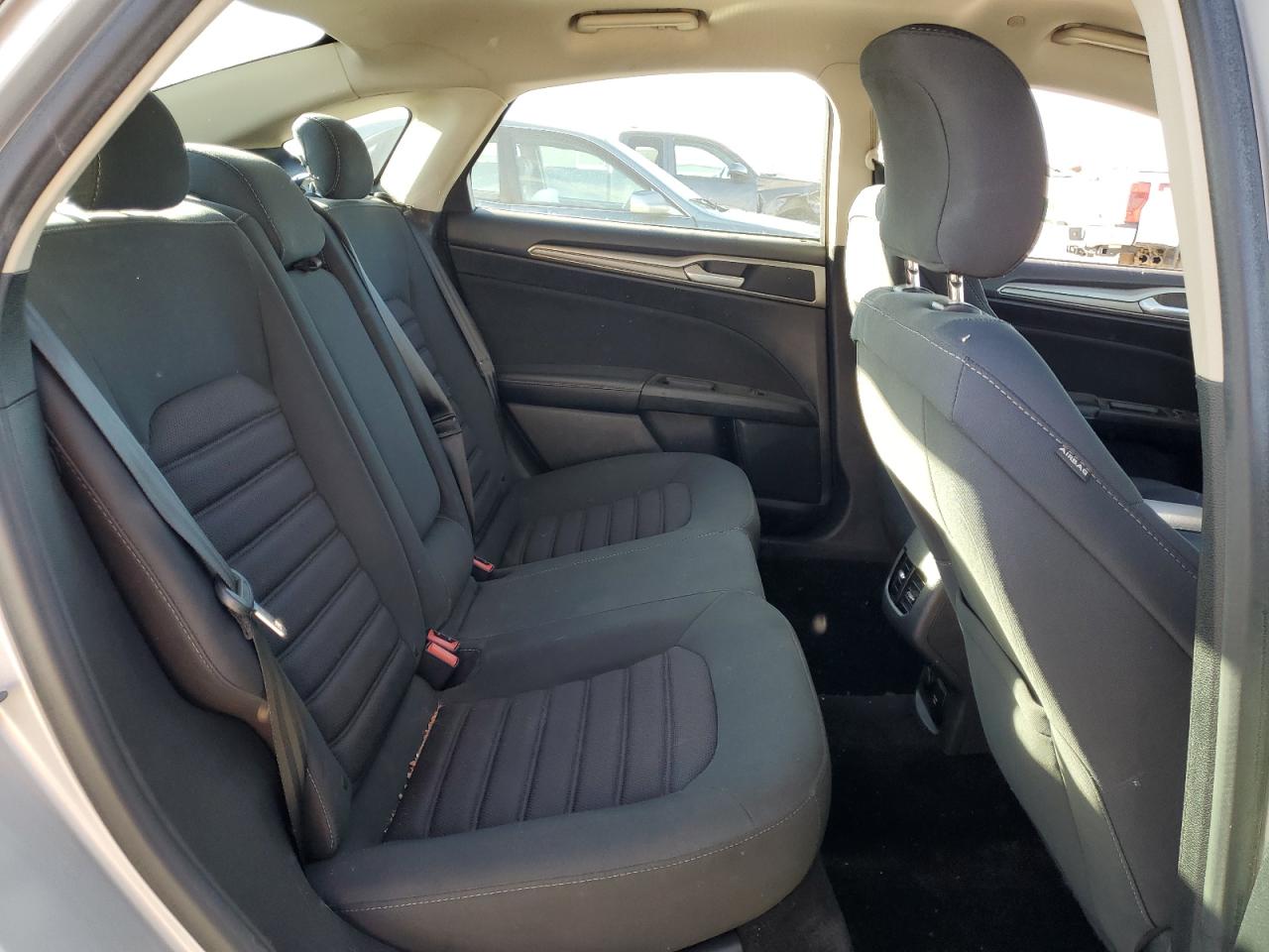 2017 Ford Fusion Se Hybrid VIN: 3FA6P0LU3HR275416 Lot: 92930455