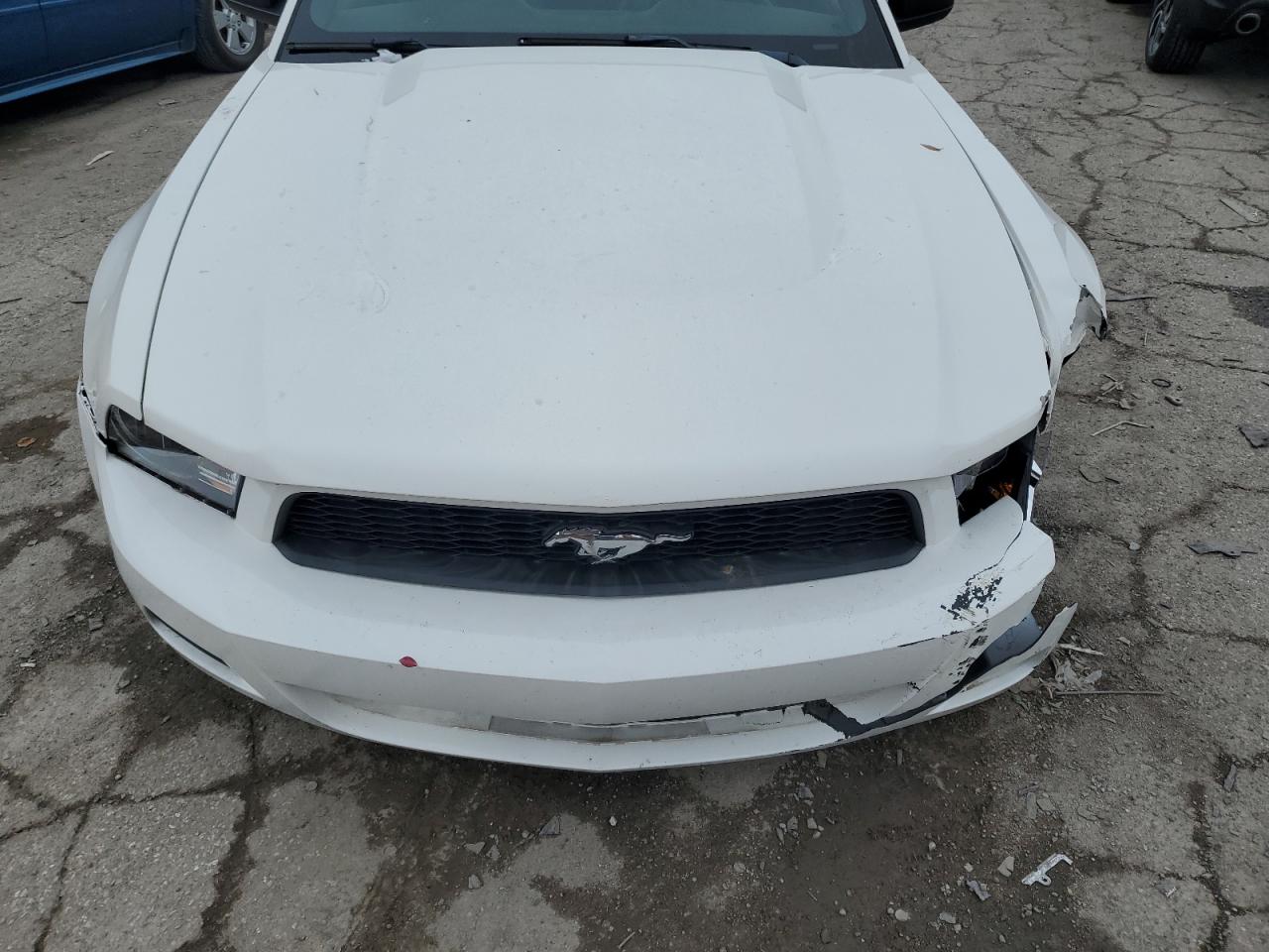 2012 Ford Mustang VIN: 1ZVBP8AM8C5261370 Lot: 92425855