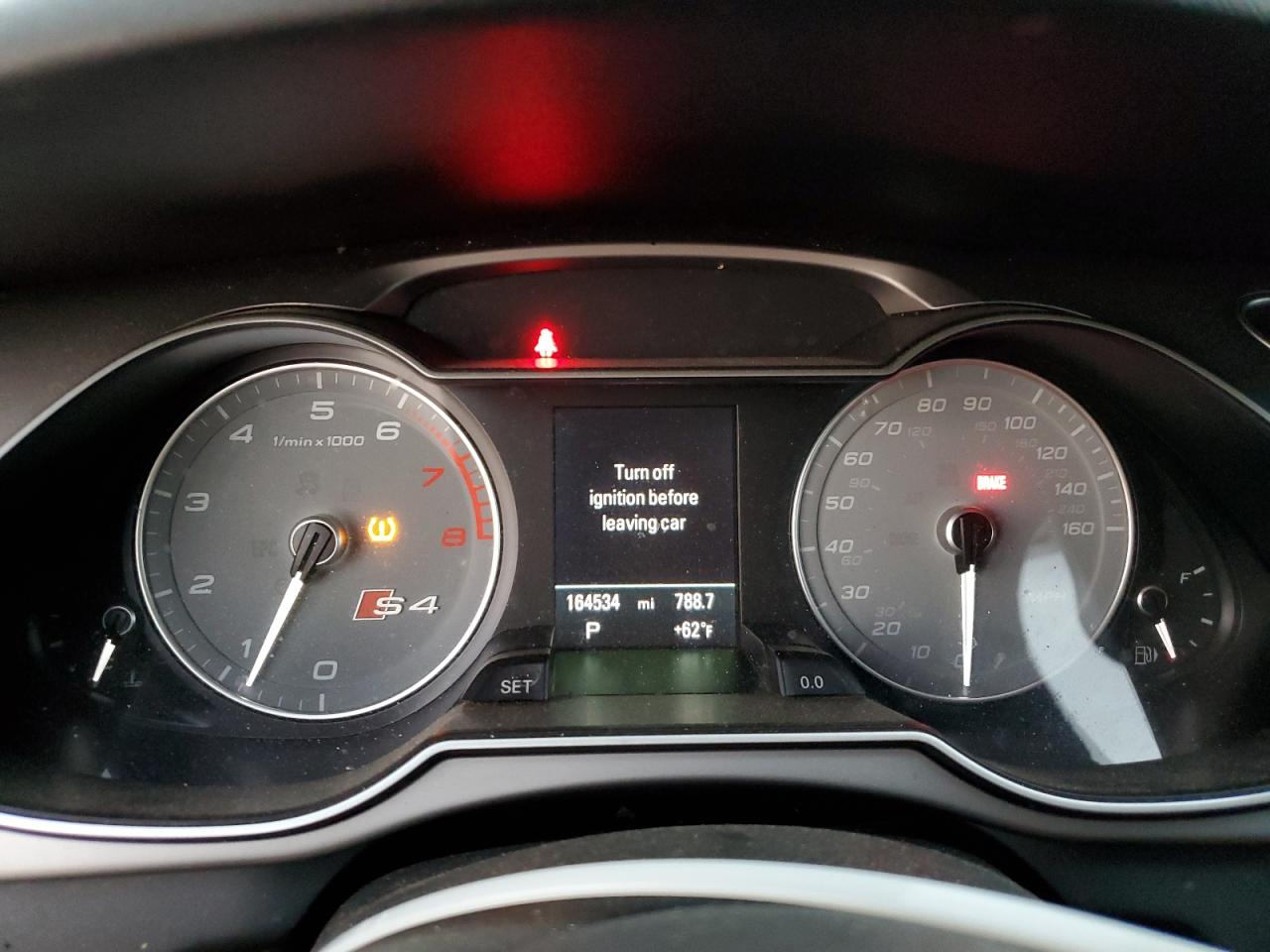 2014 Audi S4 Premium Plus VIN: WAUBGAFL1EA061593 Lot: 93191535