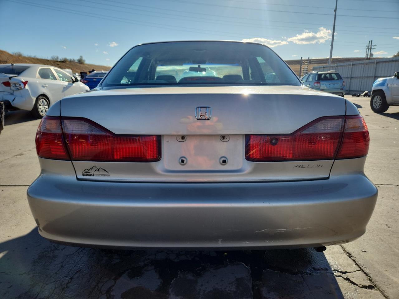 2000 Honda Accord Lx VIN: 1HGCG5640YA017047 Lot: 91873775