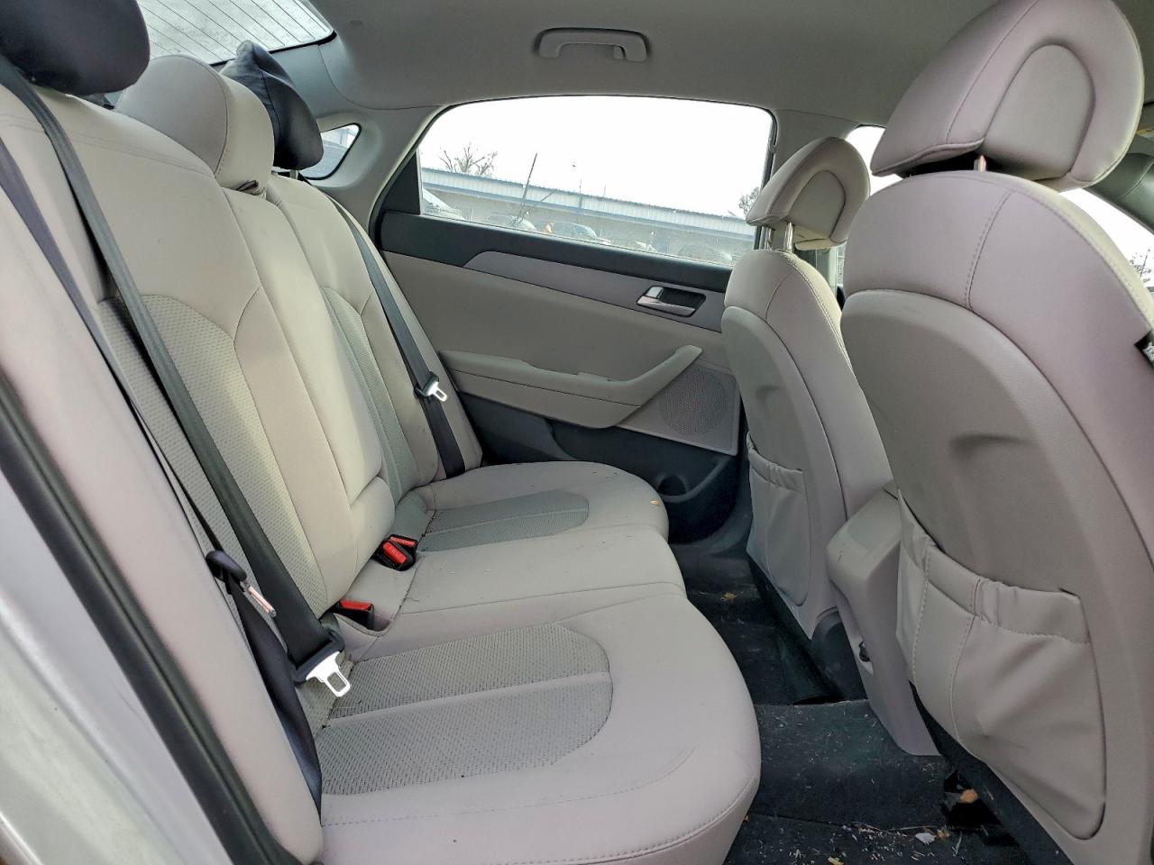 2017 Hyundai Sonata Se VIN: 5NPE24AF7HH557075 Lot: 86771075