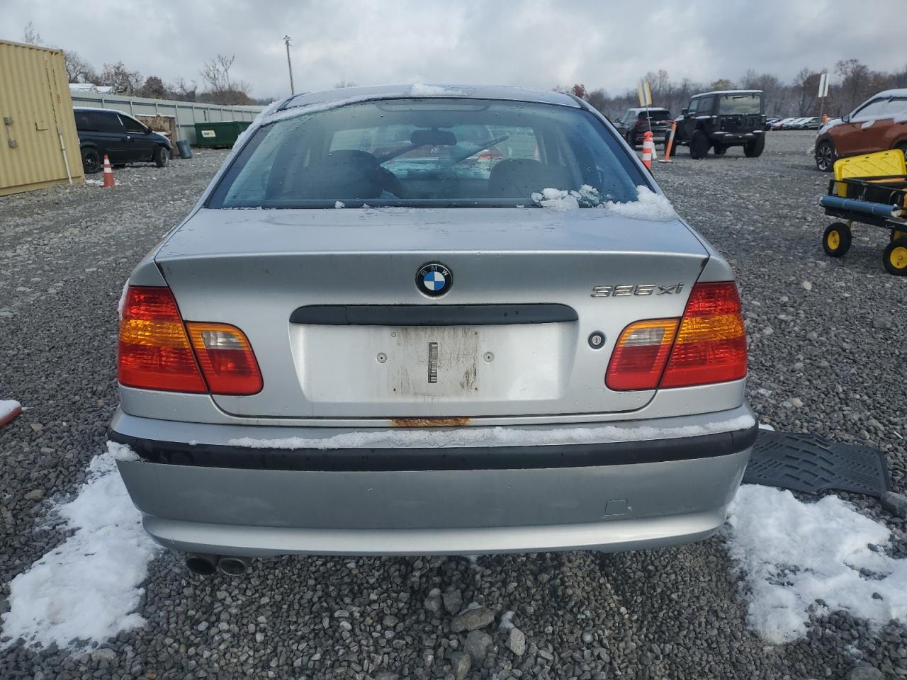 2002 BMW 325 Xi VIN: WBAEU33402PF64641 Lot: 92032845