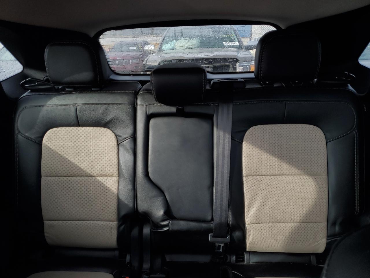 2022 Ford Escape Titanium VIN: 1FMCU9J93NUA39616 Lot: 92842095