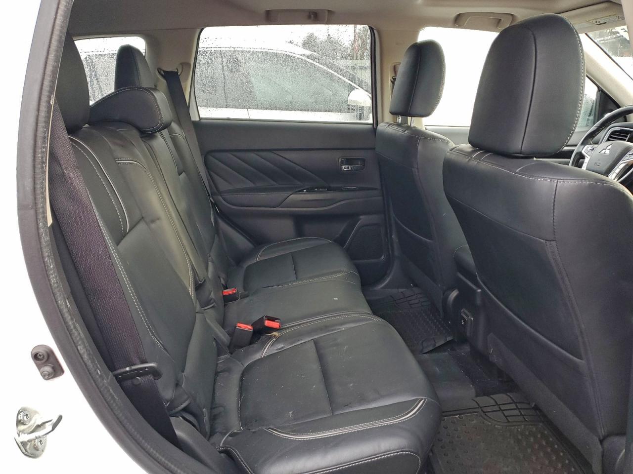 2018 Mitsubishi Outlander Se VIN: JA4J24A55JZ059343 Lot: 94047935