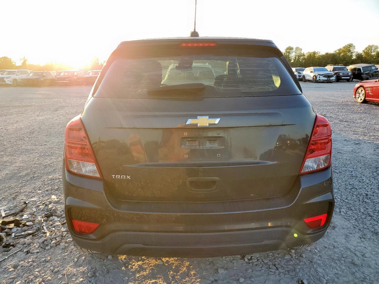 2019 Chevrolet Trax Ls VIN: 3GNCJKSB0KL160557 Lot: 91690045