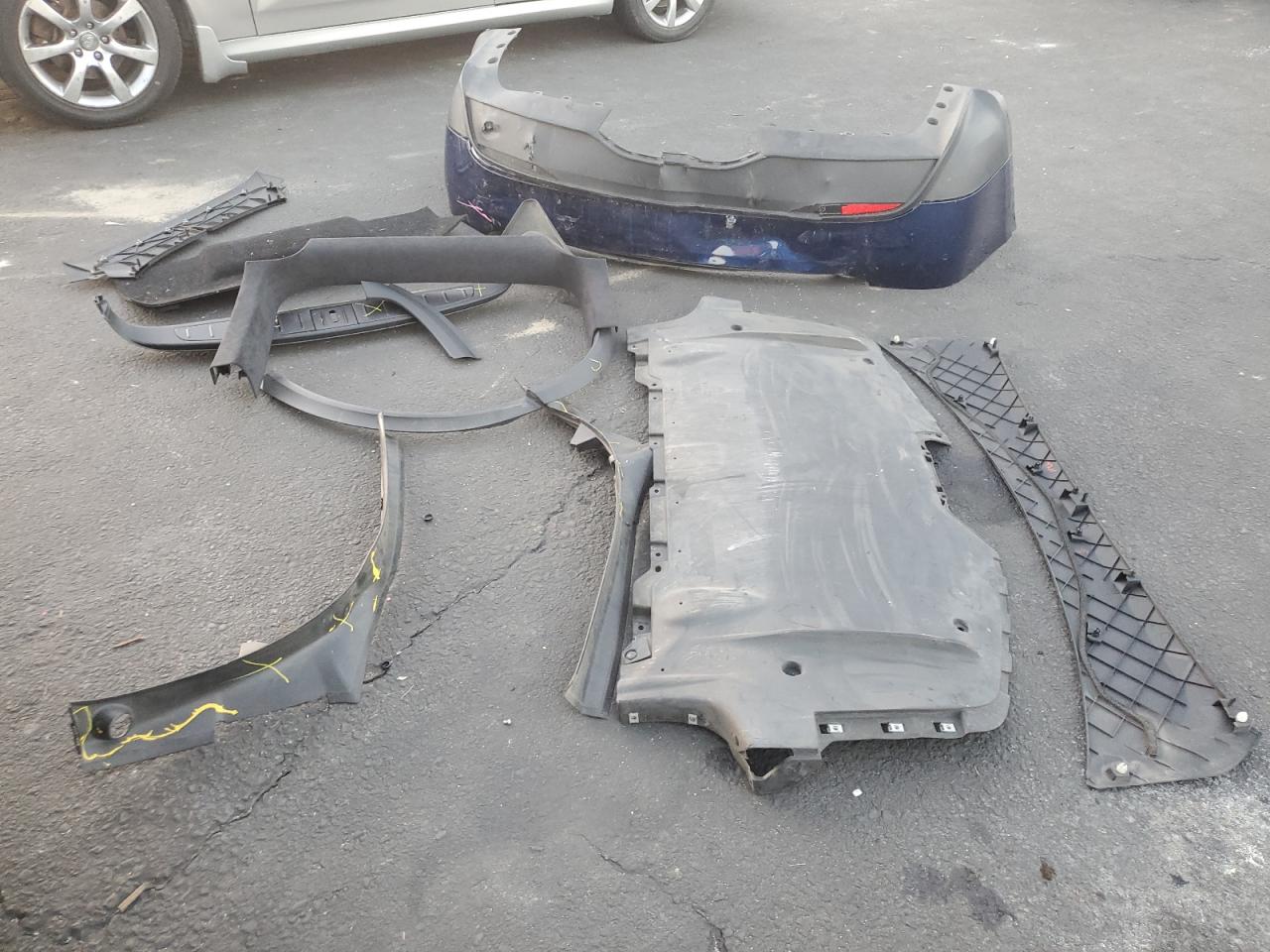 2022 Tesla Model X VIN: 7SAXCBE60NF353462 Lot: 91307945