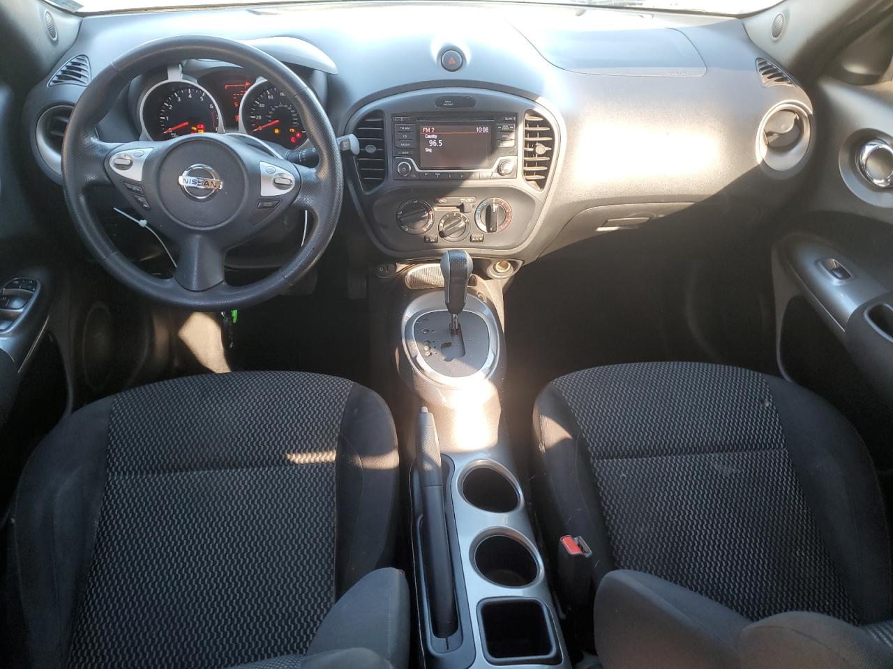 2016 Nissan Juke S VIN: JN8AF5MR1GT608096 Lot: 92991665