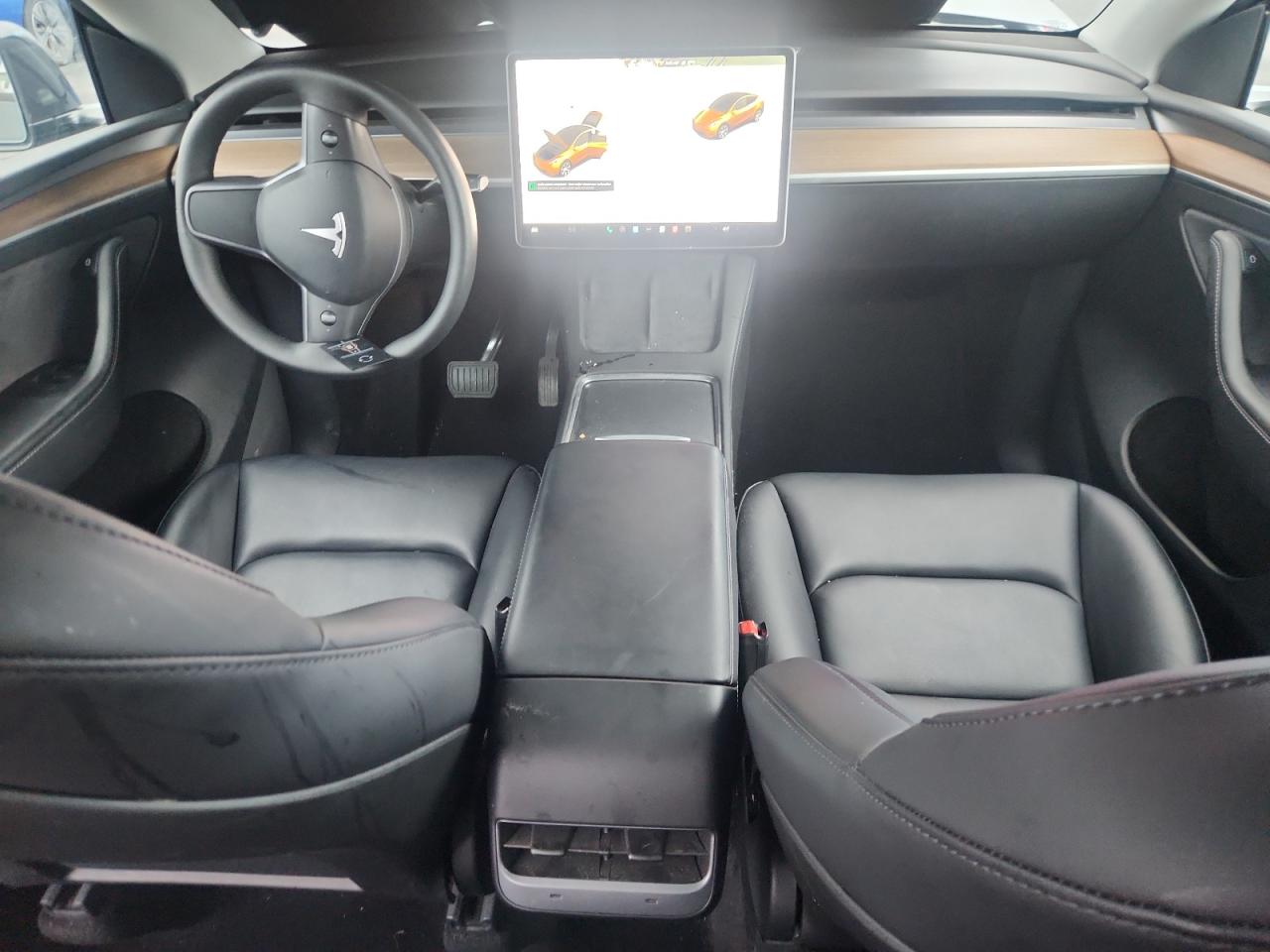 2024 Tesla Model Y VIN: 7SAYGDEE7RF054181 Lot: 93234715