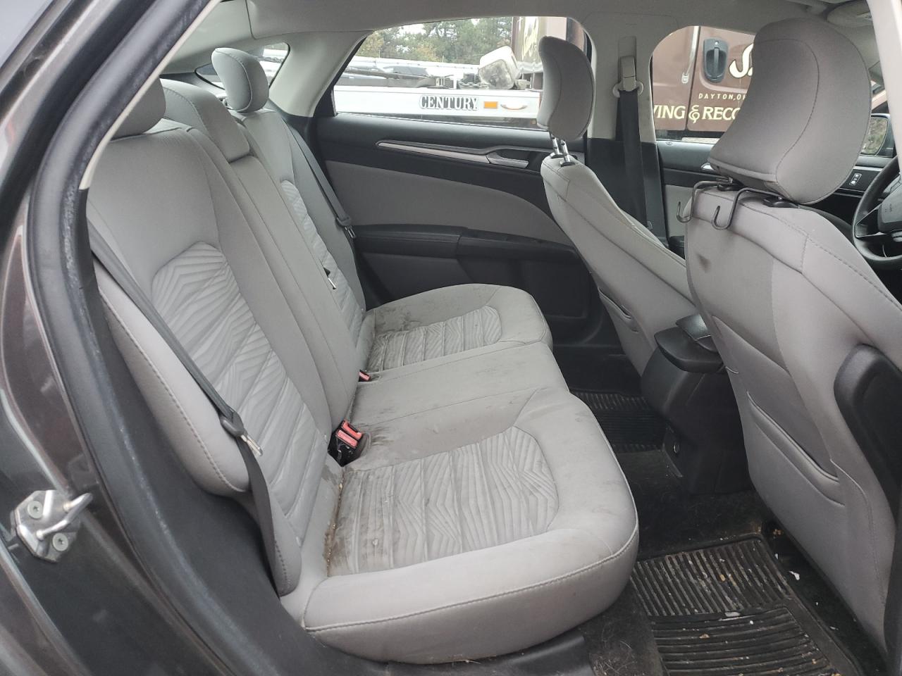 2016 Ford Fusion S VIN: 3FA6P0G75GR313134 Lot: 92857215