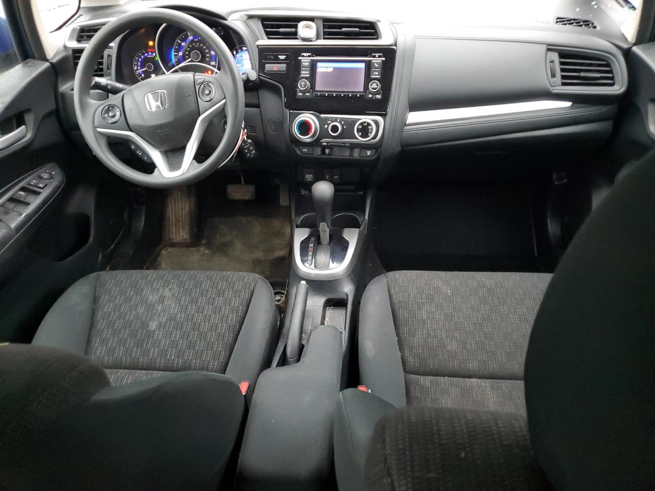 2017 Honda Fit Lx VIN: 3HGGK5H58HM708674 Lot: 93308355