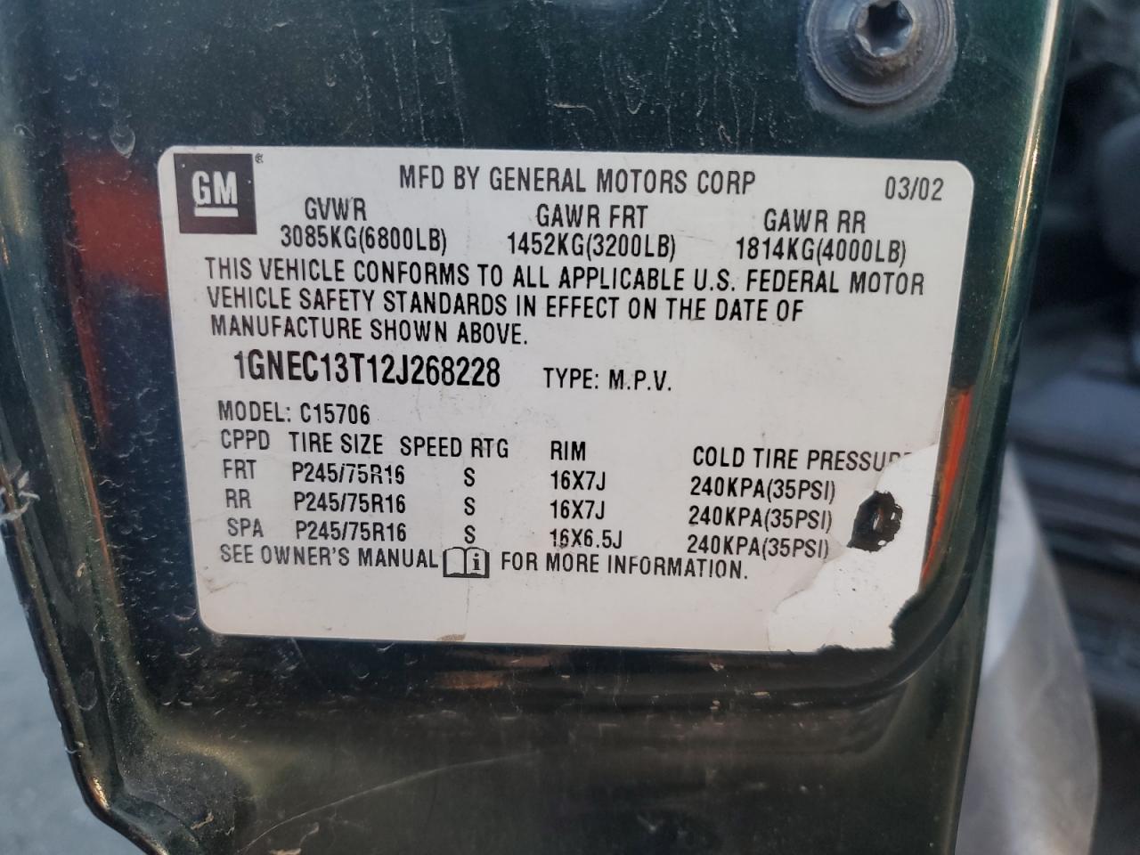 2002 Chevrolet Tahoe C1500 VIN: 1GNEC13T12J268228 Lot: 92022485