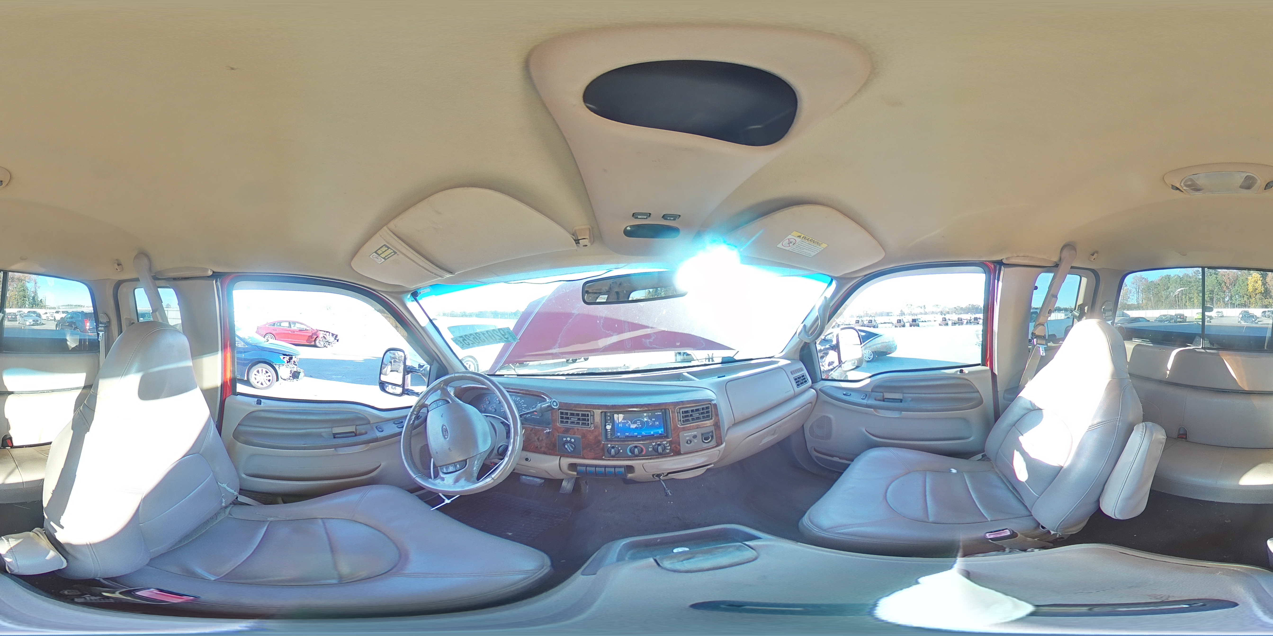 1999 Ford F250 Super Duty VIN: 1FTNX21F4XEC93589 Lot: 92013625