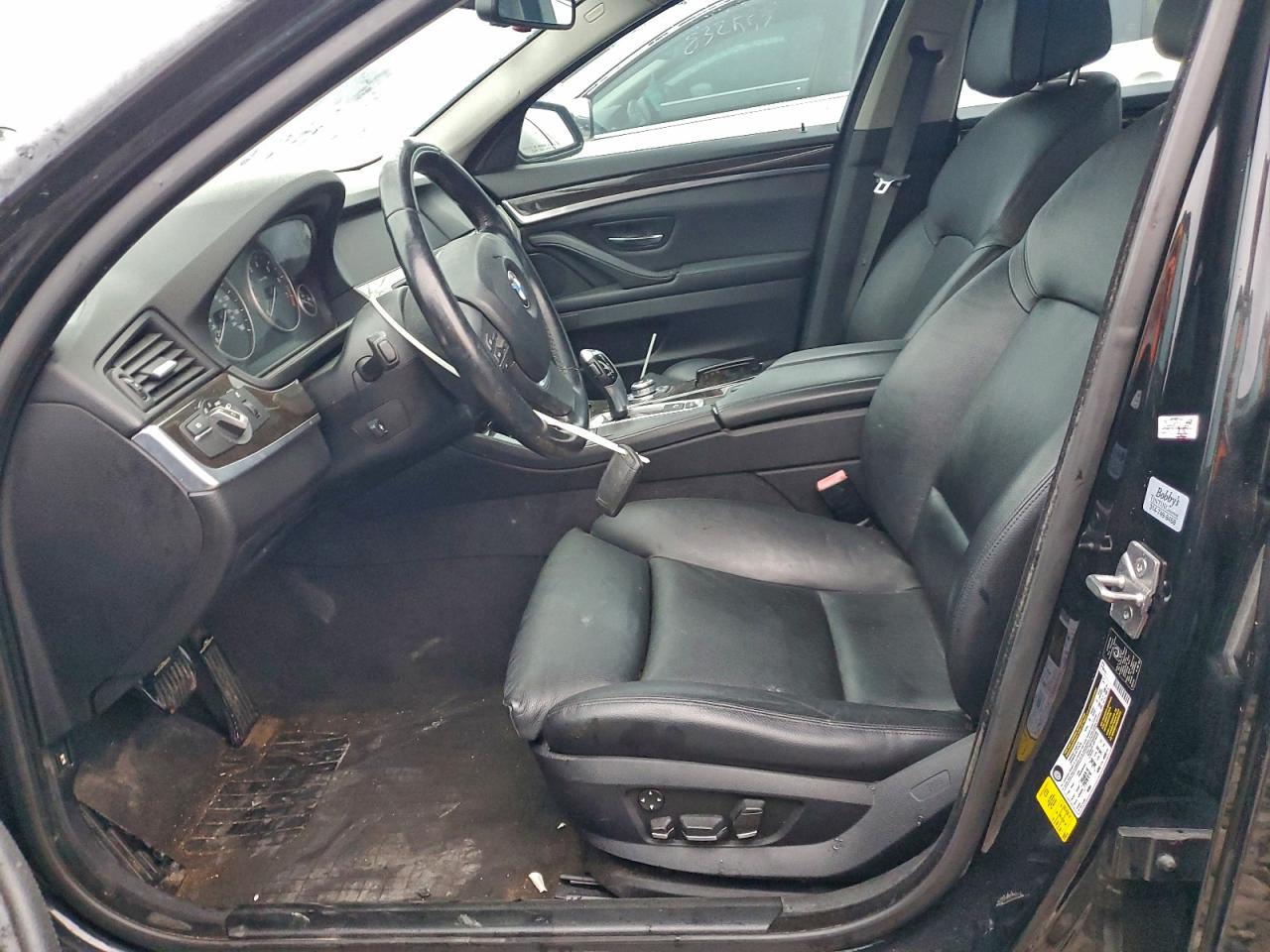 Фото: WBAFR9C50BC599475