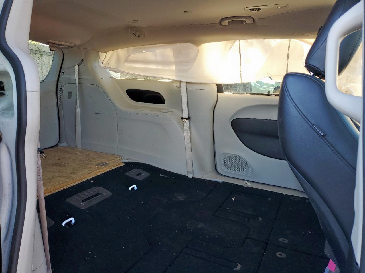 2020 Chrysler Pacifica Touring L VIN: 2C4RC1BG4LR134650 Lot: 91828875