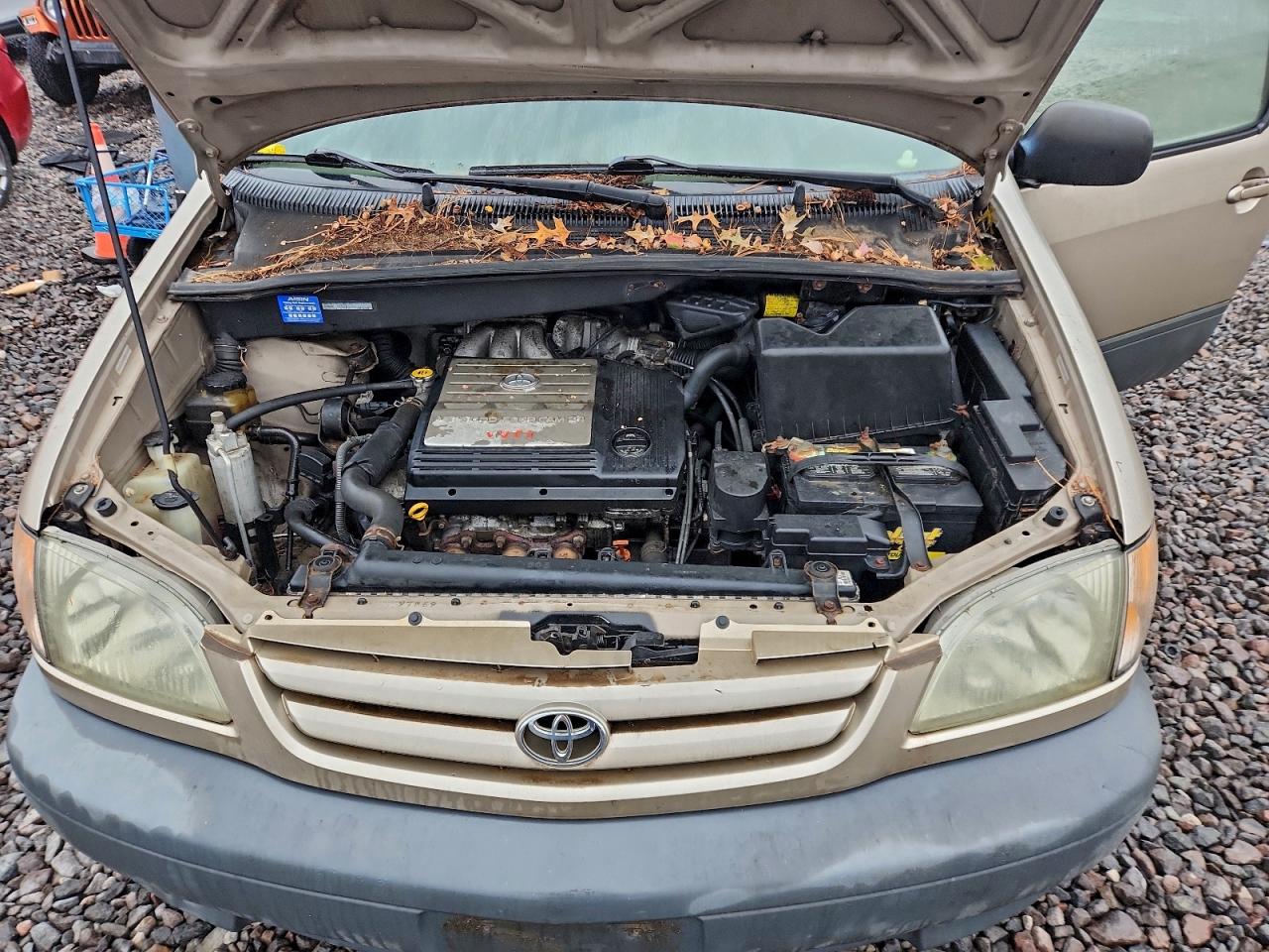 2002 Toyota Sienna Ce VIN: 4T3ZF19C22U437697 Lot: 93369725