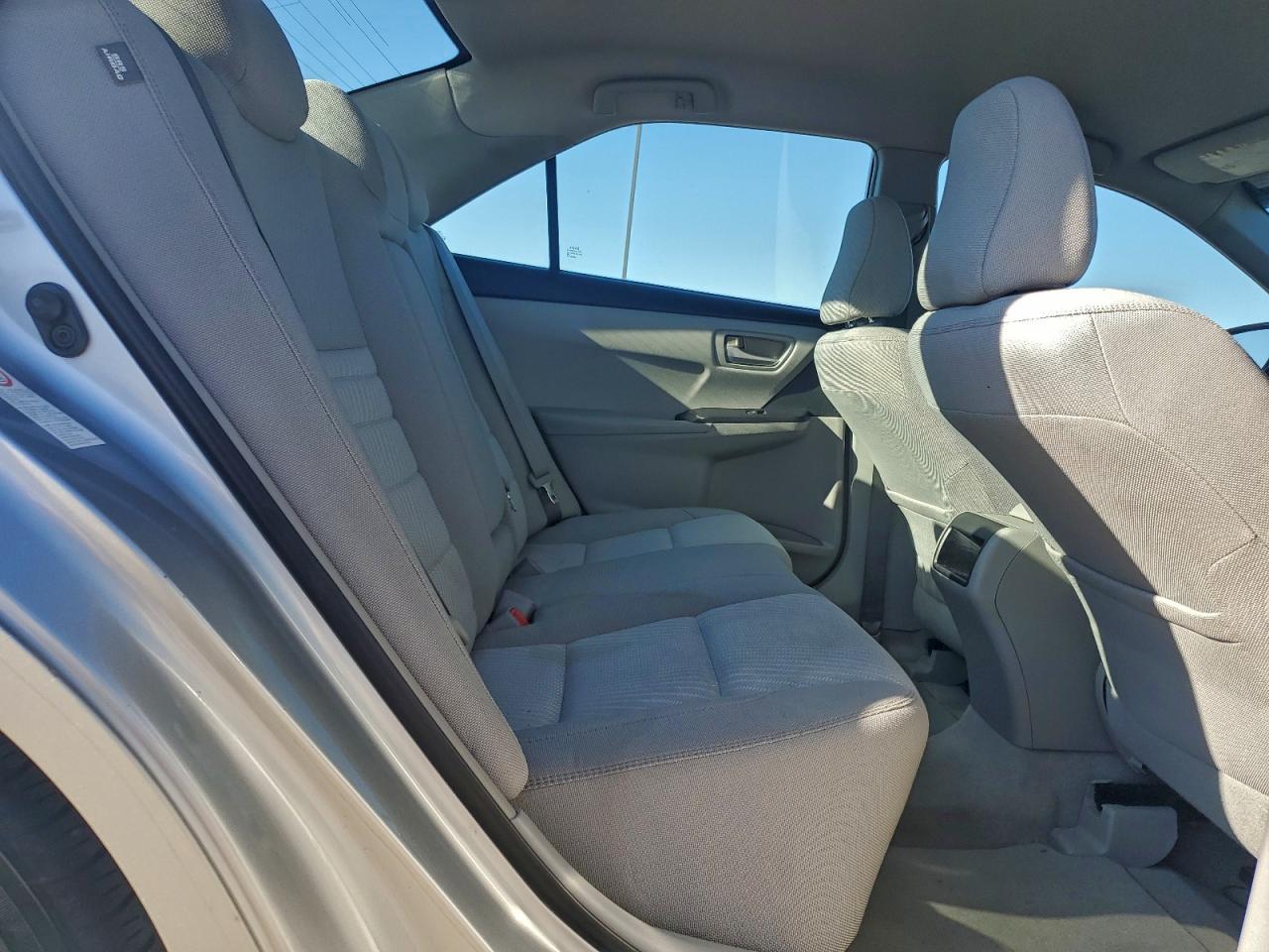 2015 Toyota Camry Le VIN: 4T1BF1FK8FU100334 Lot: 90760045