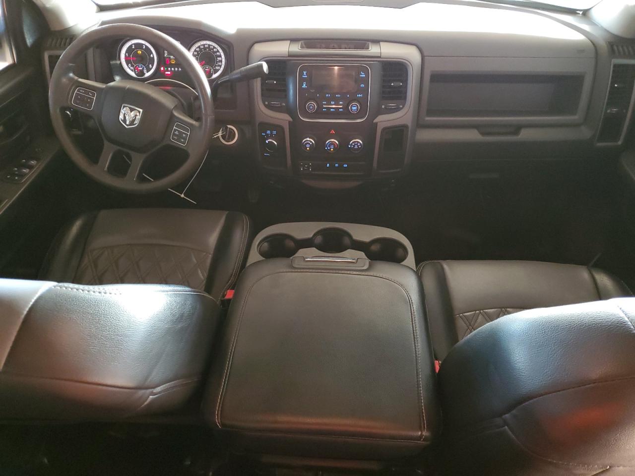 2018 Ram 2500 St VIN: 3C6UR5CL3JG127579 Lot: 92178025