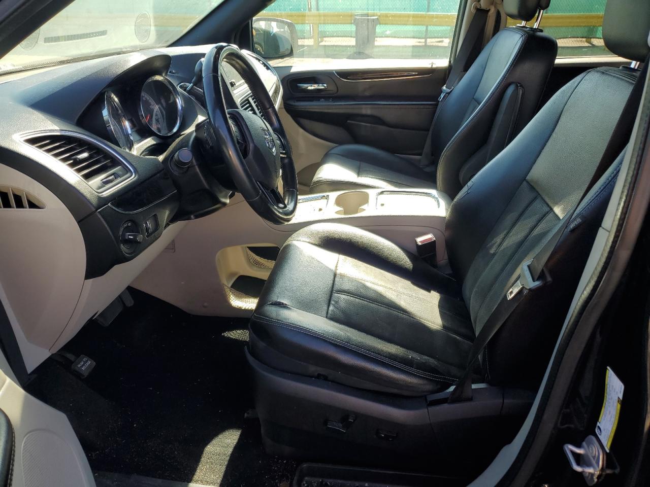 2019 Dodge Grand Caravan Sxt VIN: 2C4RDGCG9KR614812 Lot: 90757345